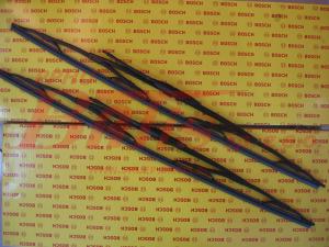 KPL.PIÓR bosch WYCIERACZEK TRUCK 600*600mm z zamontowaną dyszą spryskiwacza //RVI-MIDLUM I;II;-2001-2006/MASCOT 110,120,130,140,160,90/MASTER 1,9-3,0 DCi 200-2003//